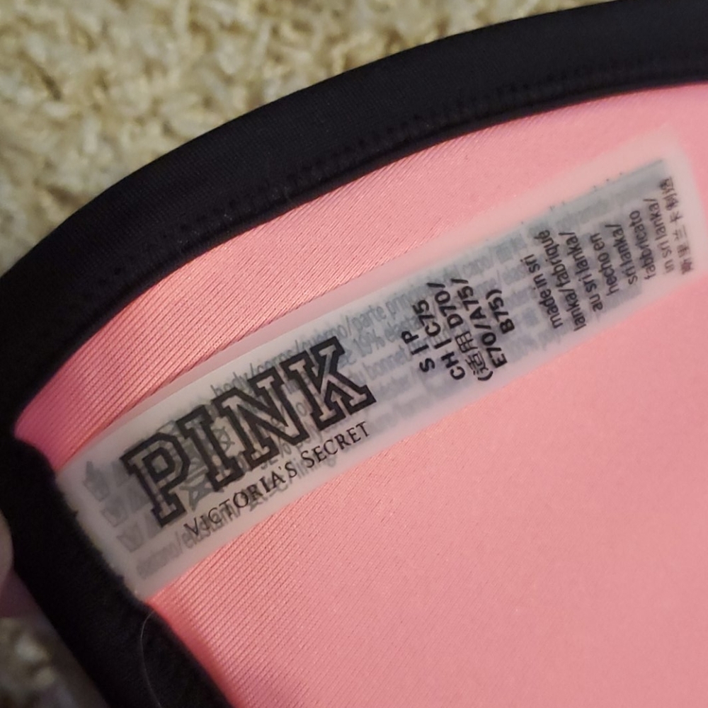 Victoria's Secret Pink bikini - Picture 6 of 8